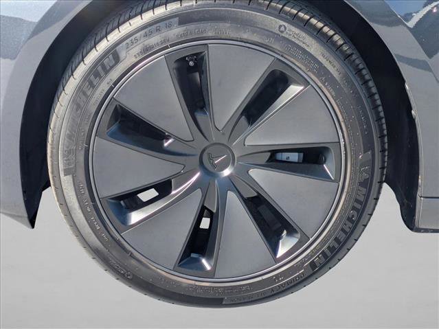 Used 2025 Tesla Model 3 Long Range image 26