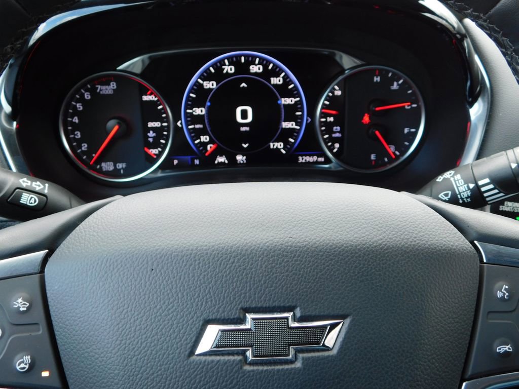 Used 2023 Chevrolet Traverse Premier w/ Redline Edition image 38