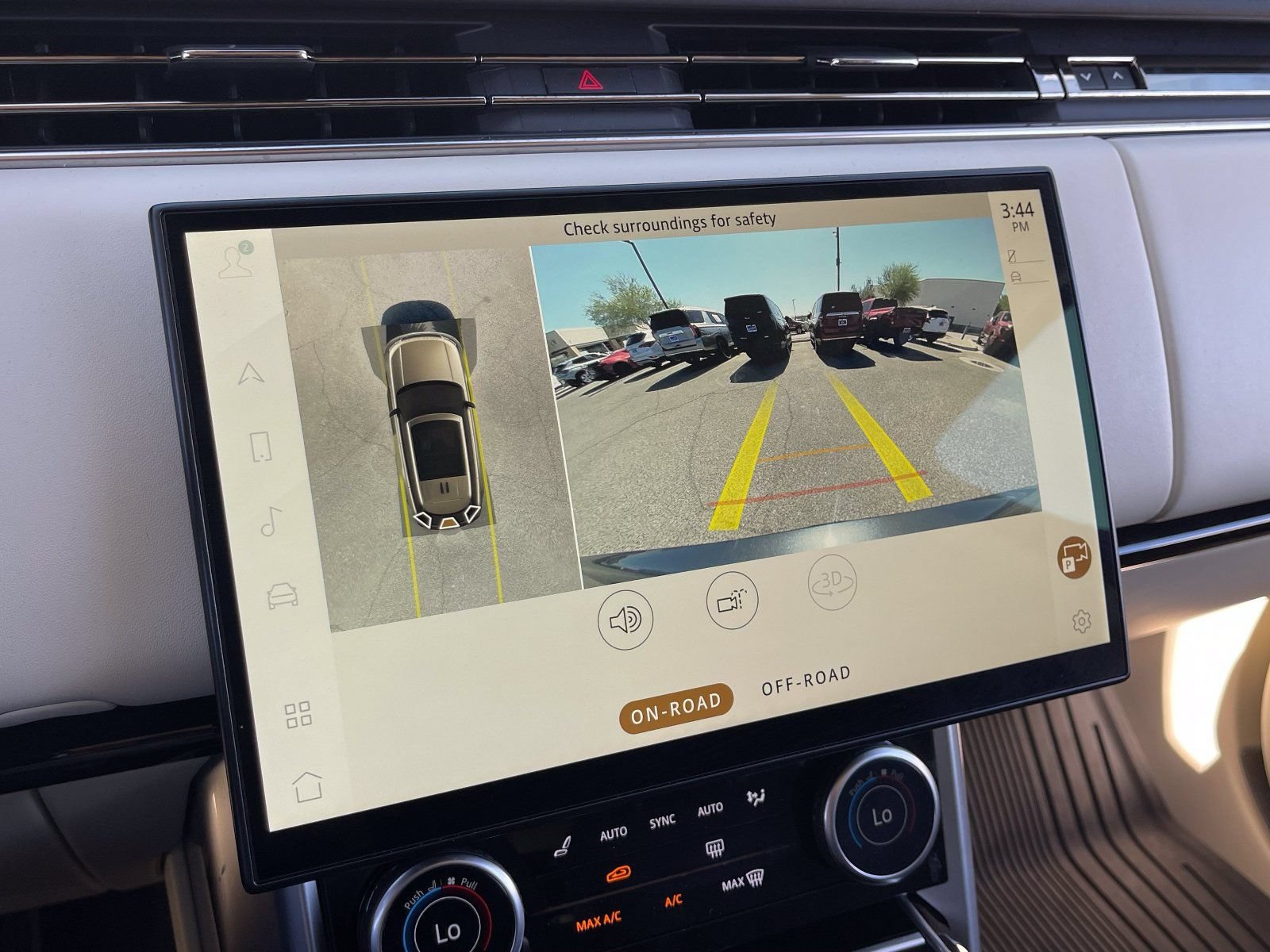 Used 2023 Land Rover Range Rover SE AWD/4WD image 30