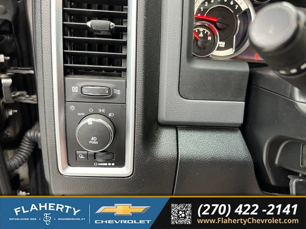 Used 2016 RAM 1500 Big Horn AWD/4WD image 23