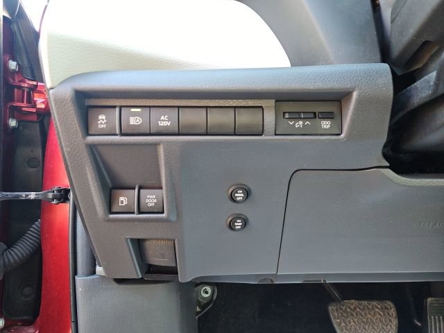 Used 2023 Toyota Sienna XSE w/ XSE Plus Package image 37