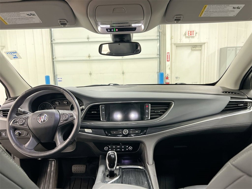 Used 2020 Buick Enclave Premium image 10