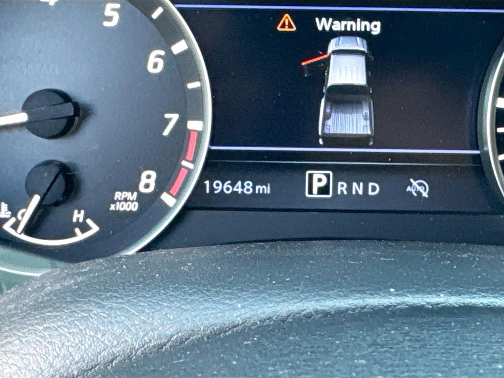 Used 2025 Nissan Frontier SV w/ SV Convenience Package image 12