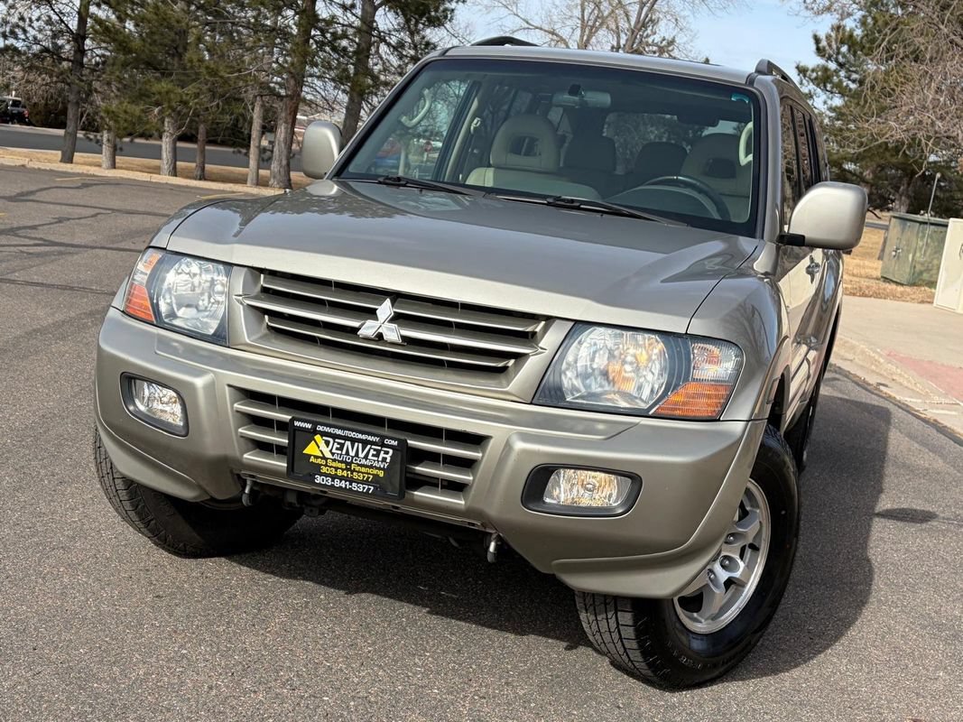 Used 2002 Mitsubishi Montero Limited AWD/4WD image 5