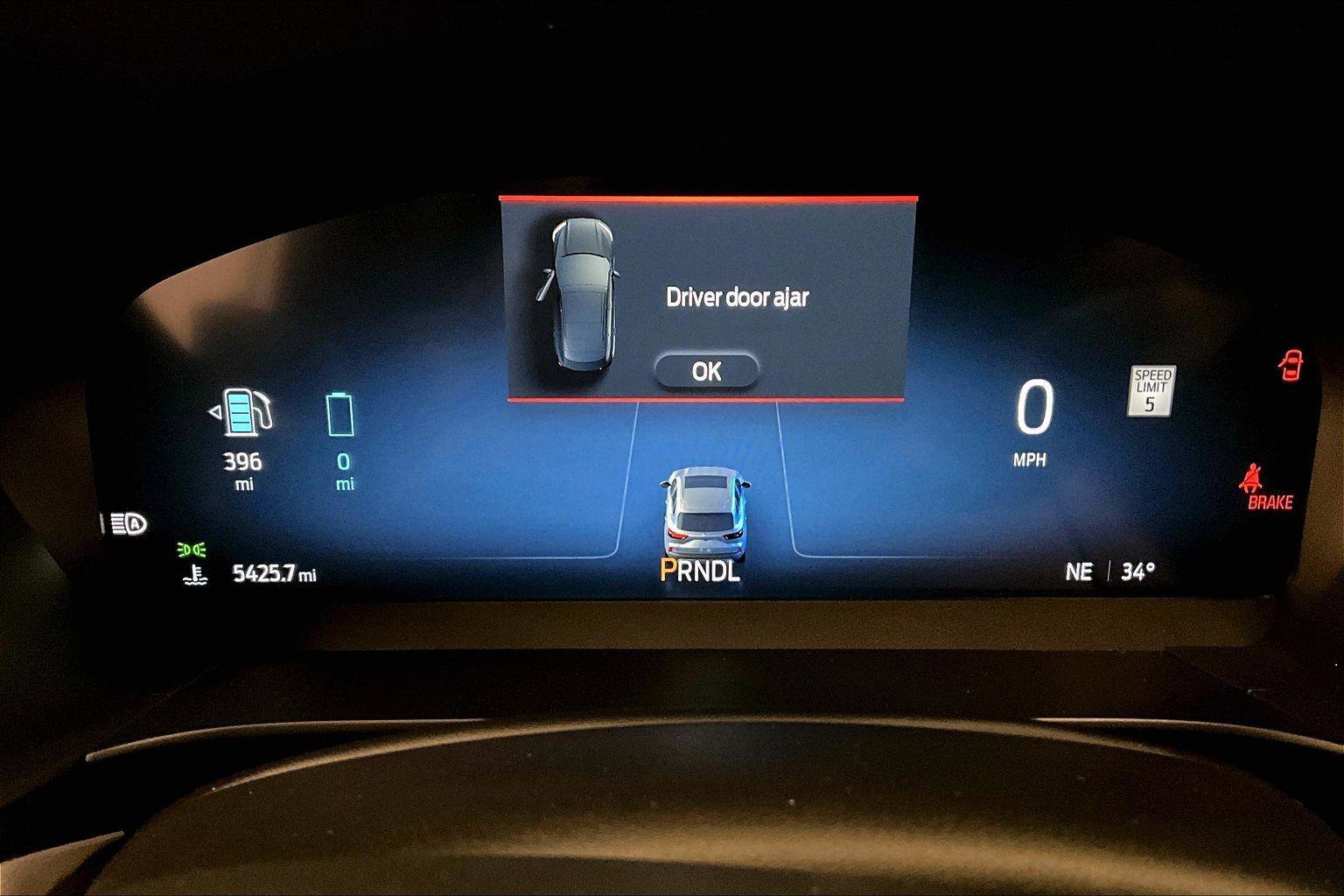 Used 2025 Ford Escape SE w/ PHEV Premium Package image 19