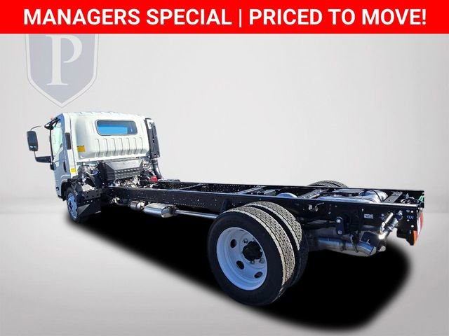 New 2025 Chevrolet Low Cab Forward image 10