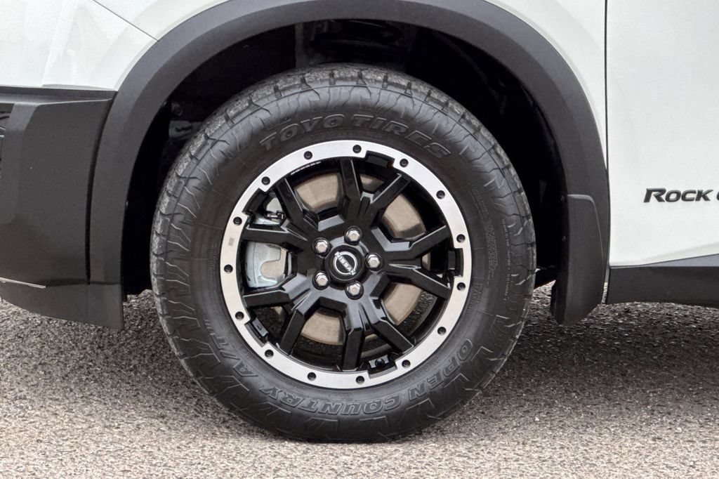 Used 2024 Nissan Pathfinder Rock Creek AWD/4WD image 33
