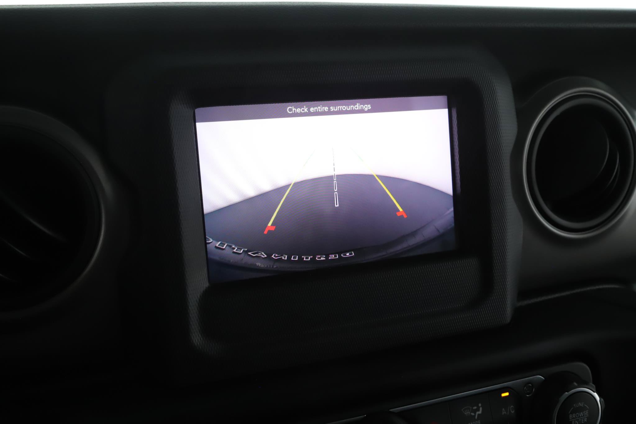 Used 2021 Jeep Wrangler Unlimited Sport AWD/4WD image 13