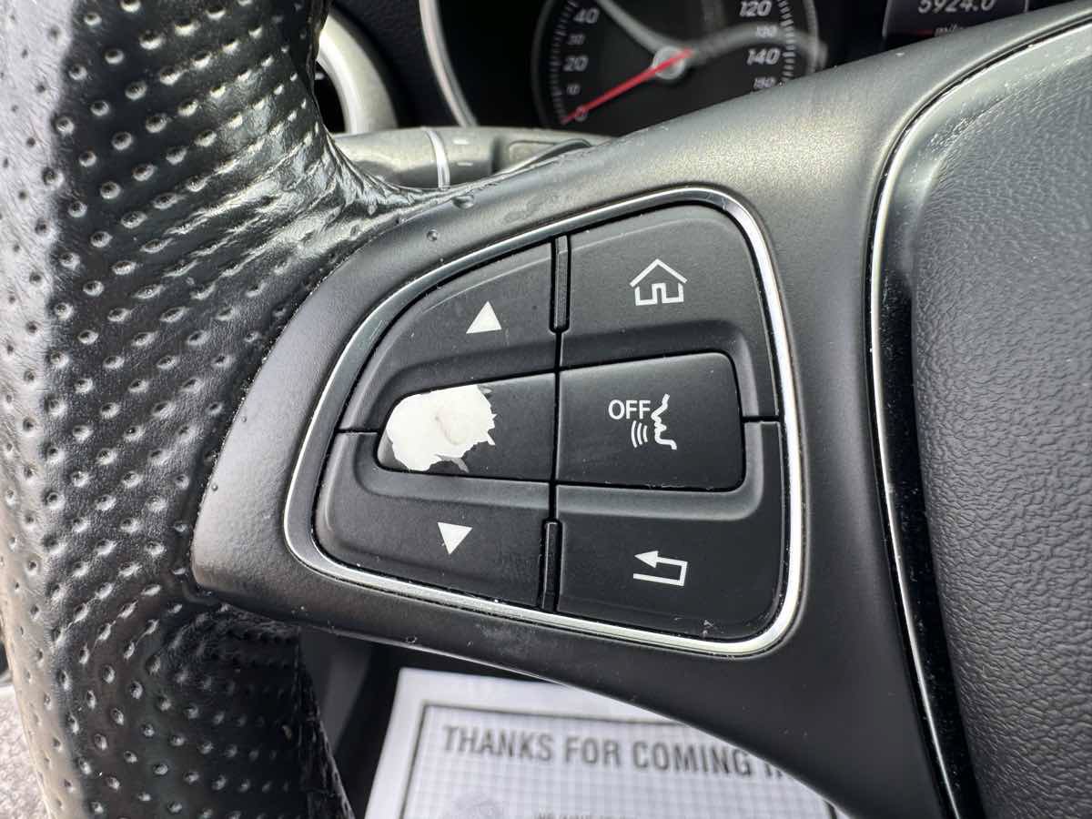 Used 2016 Mercedes-Benz C 300 4MATIC Sedan image 14