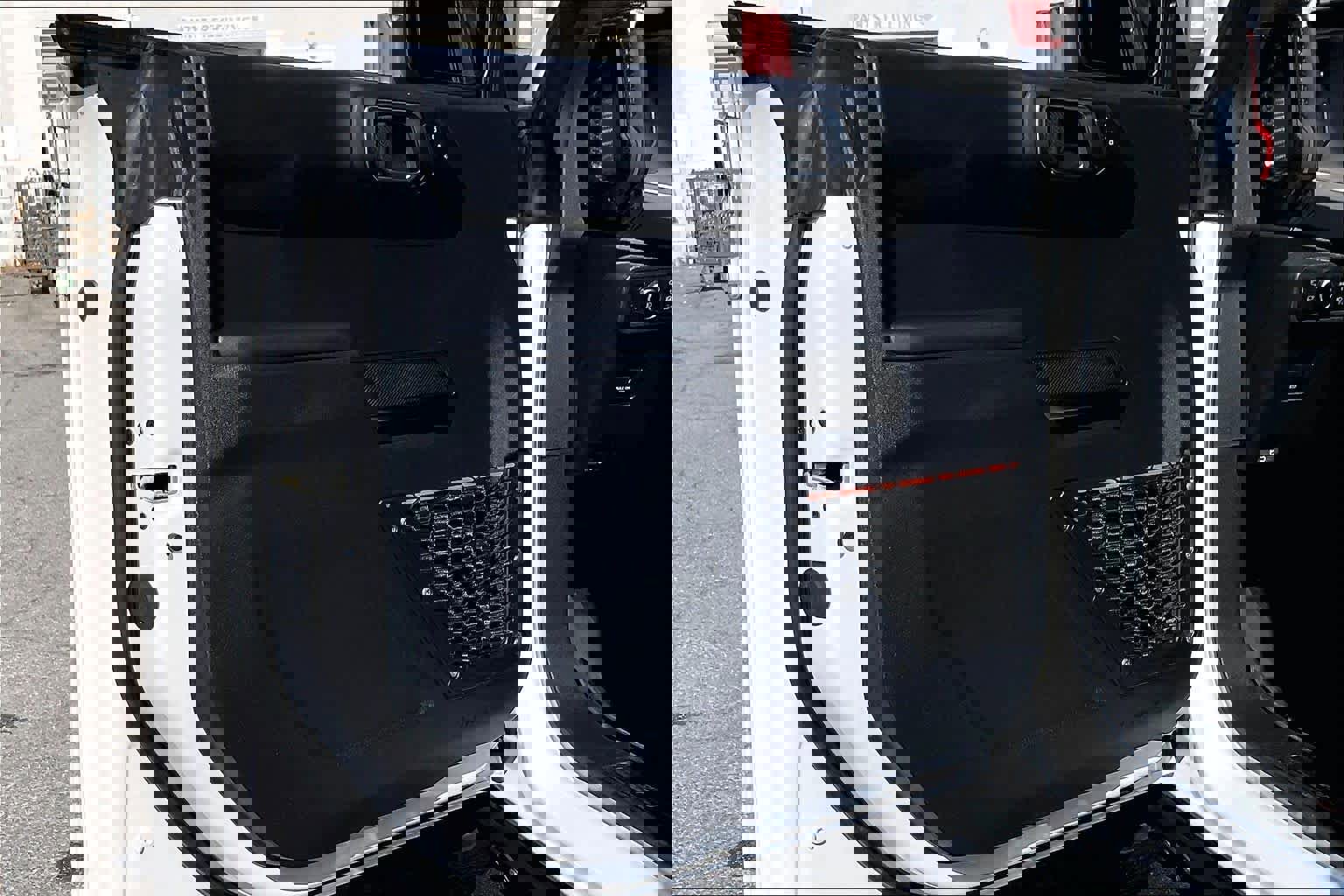 Used 2023 Ford Bronco Raptor image 23