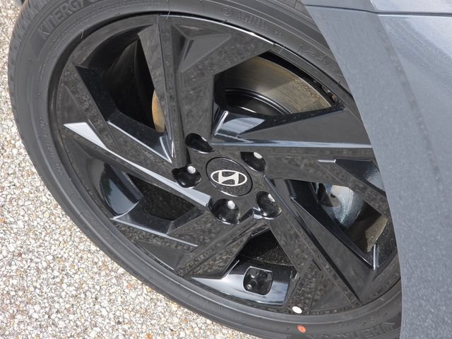 New 2026 Hyundai Elantra SEL FWD image 11