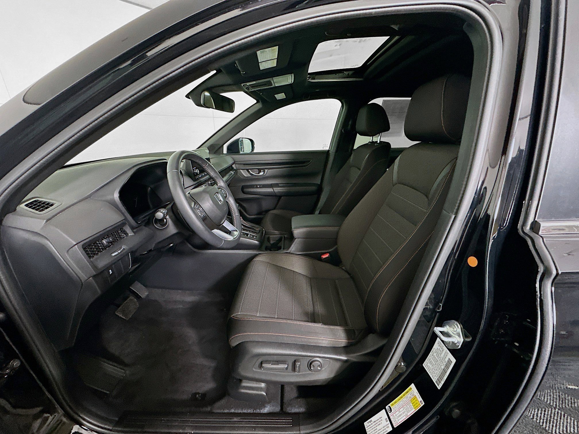 Used 2024 Honda CR-V Sport image 13