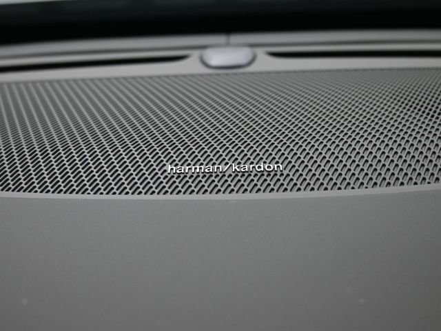 New 2026 Volvo XC90 B6 Plus w/ Protection Package Premier image 31