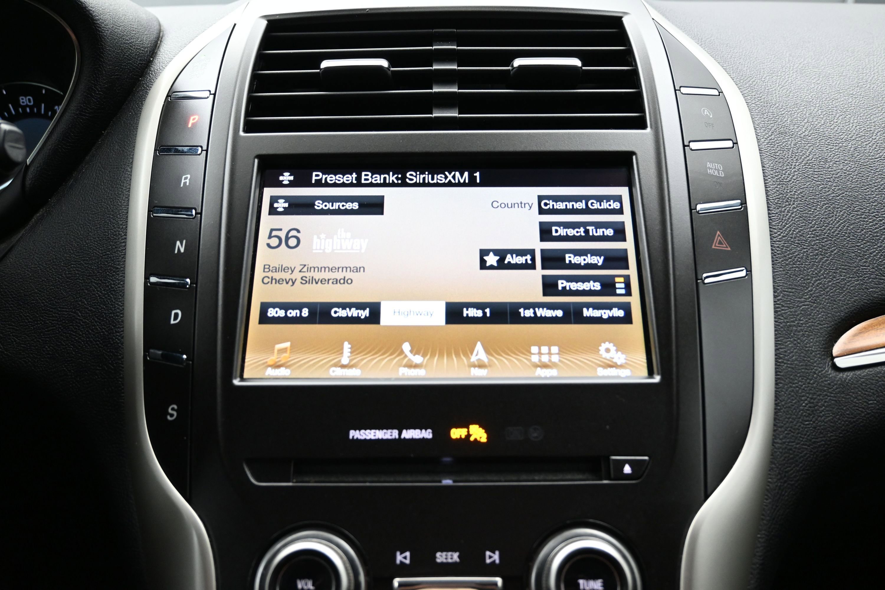 Used 2019 Lincoln MKC Select w/ Select Plus Package FWD image 34