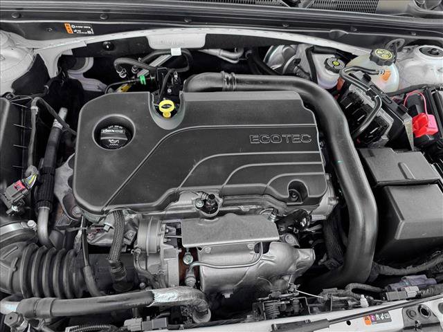 Used 2022 Chevrolet Malibu LT image 21