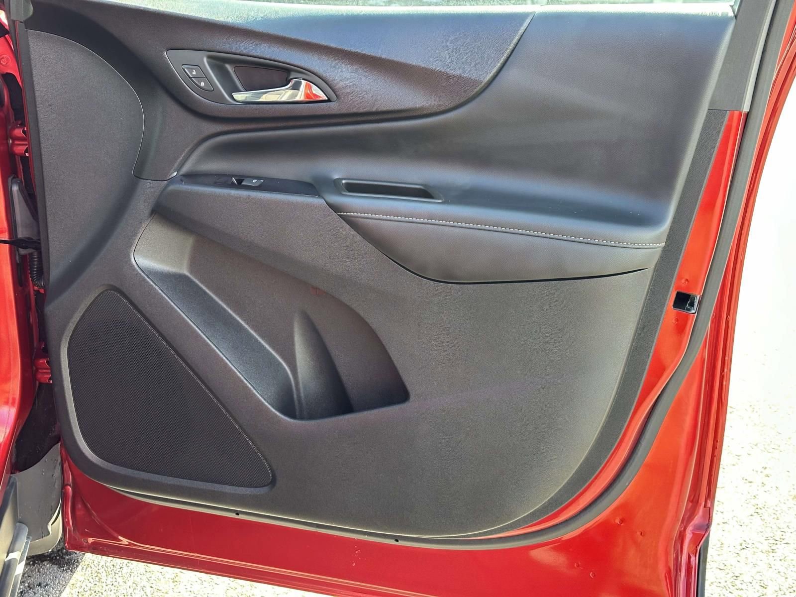 Certified 2023 Chevrolet Equinox Premier w/ LPO, Floor Liner Package image 27