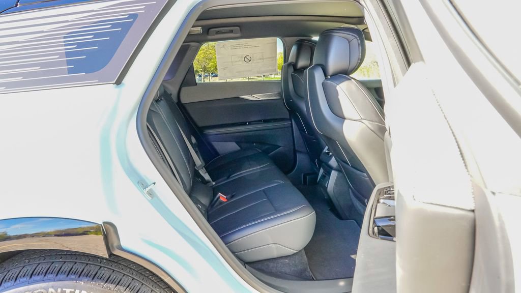 New 2026 Cadillac Optiq Sport 2 image 10