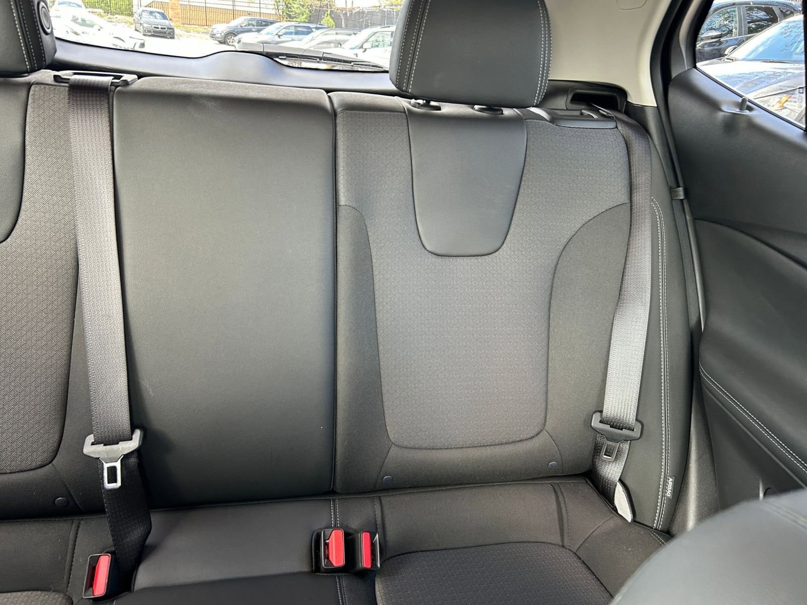 Used 2025 Buick Encore GX Preferred FWD image 32