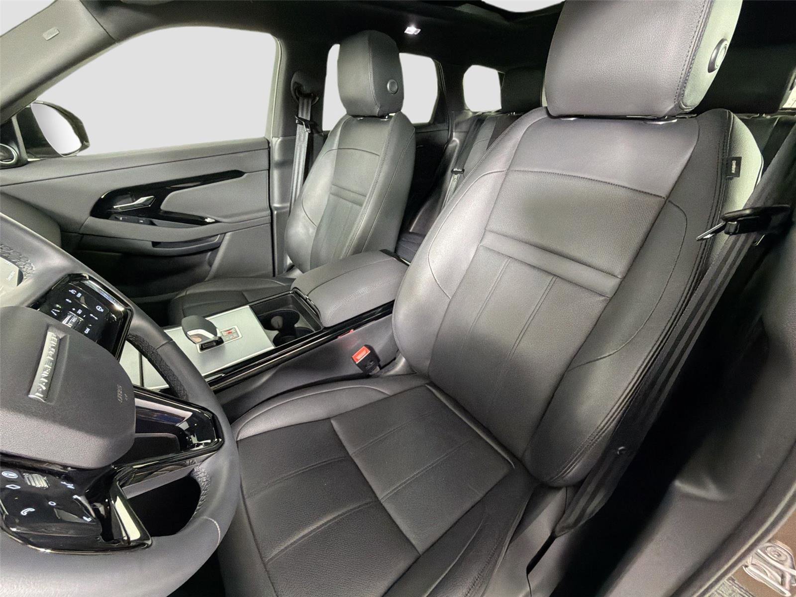 Certified 2025 Land Rover Range Rover Evoque S AWD/4WD image 21