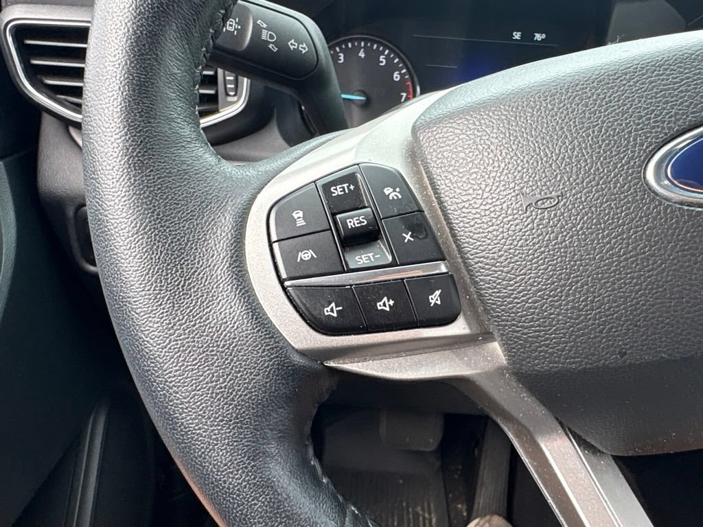 Used 2023 Ford Explorer XLT w/ Equipment Group 202A AWD/4WD image 21