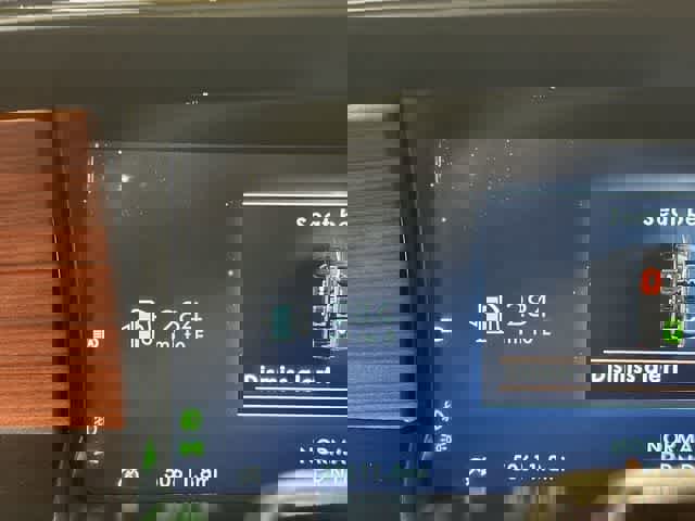 Used 2024 Lincoln Navigator Reserve image 16