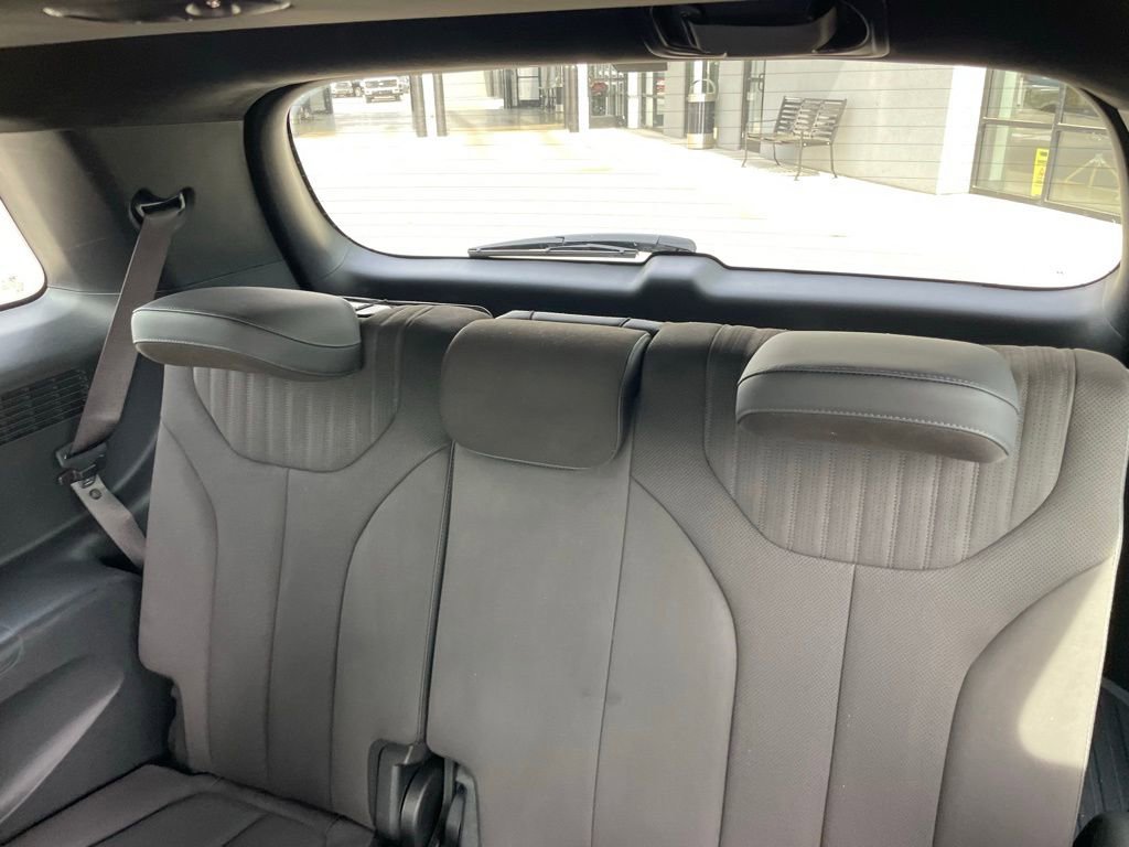 Used 2025 Hyundai Palisade Calligraphy image 21