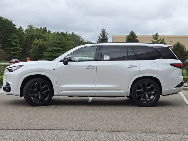 New 2025 Lexus TX 500h AWD image 23