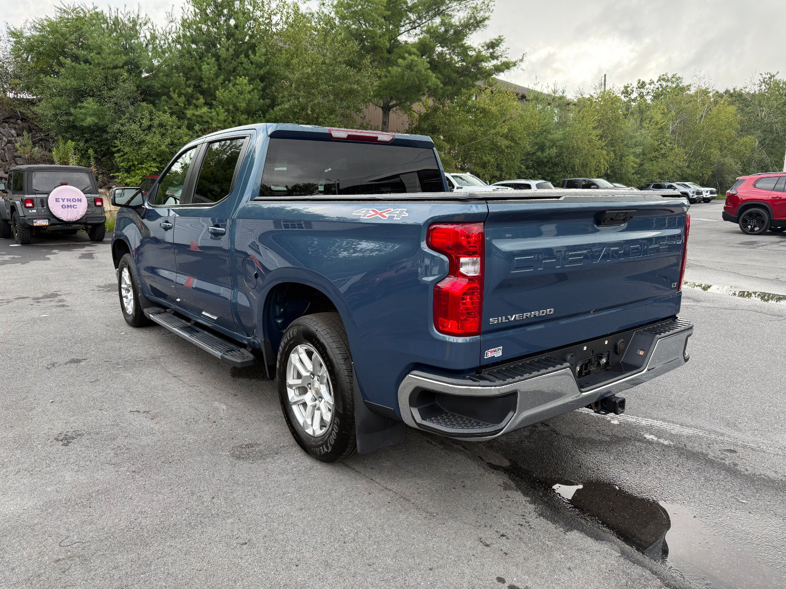 Certified 2024 Chevrolet Silverado 1500 LT AWD/4WD image 3