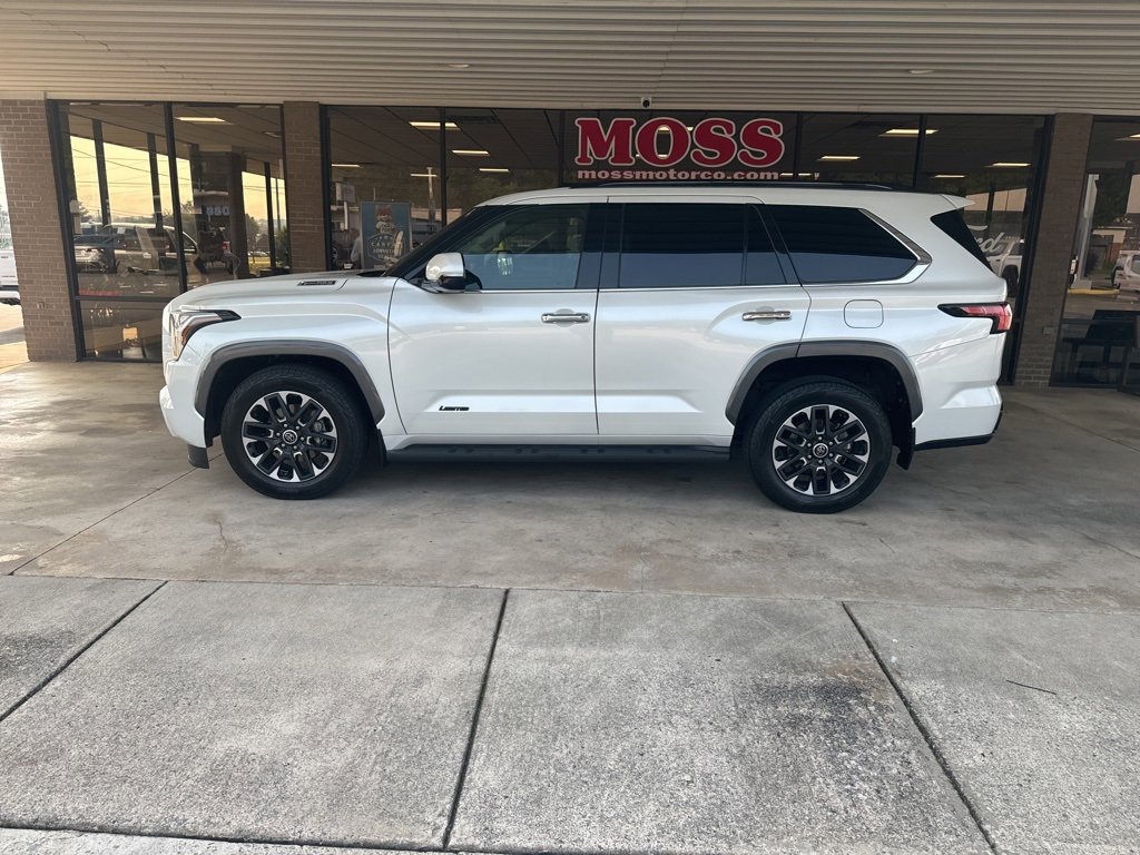 Used 2023 Toyota Sequoia Limited w/ Tow Technology Package image 7