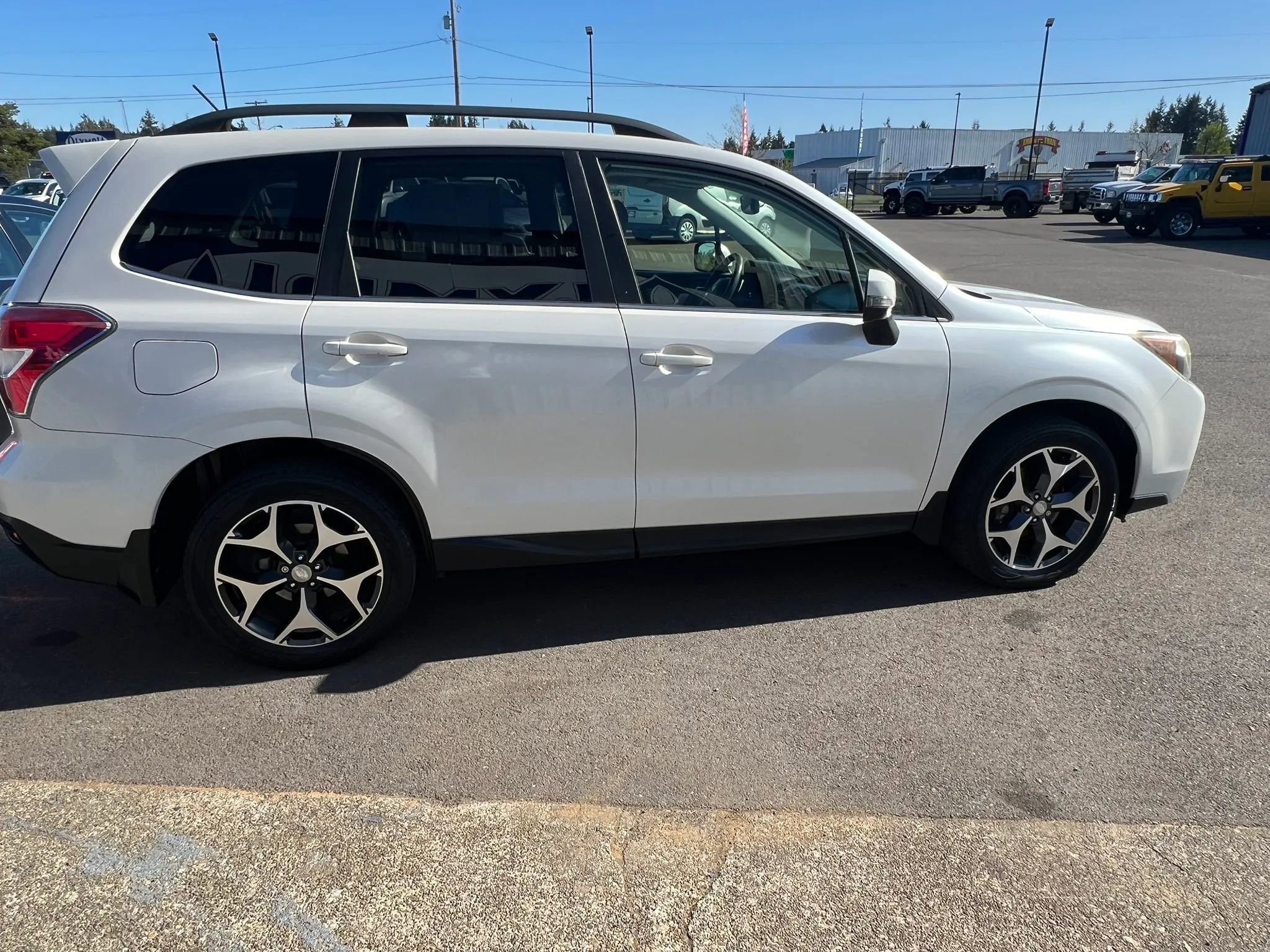 Used 2014 Subaru Forester 2.0XT Touring w/ Popular Package #2 AWD/4WD image 4