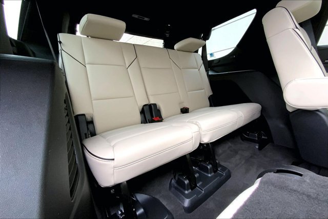 Used 2024 Cadillac Escalade Sport AWD/4WD image 28