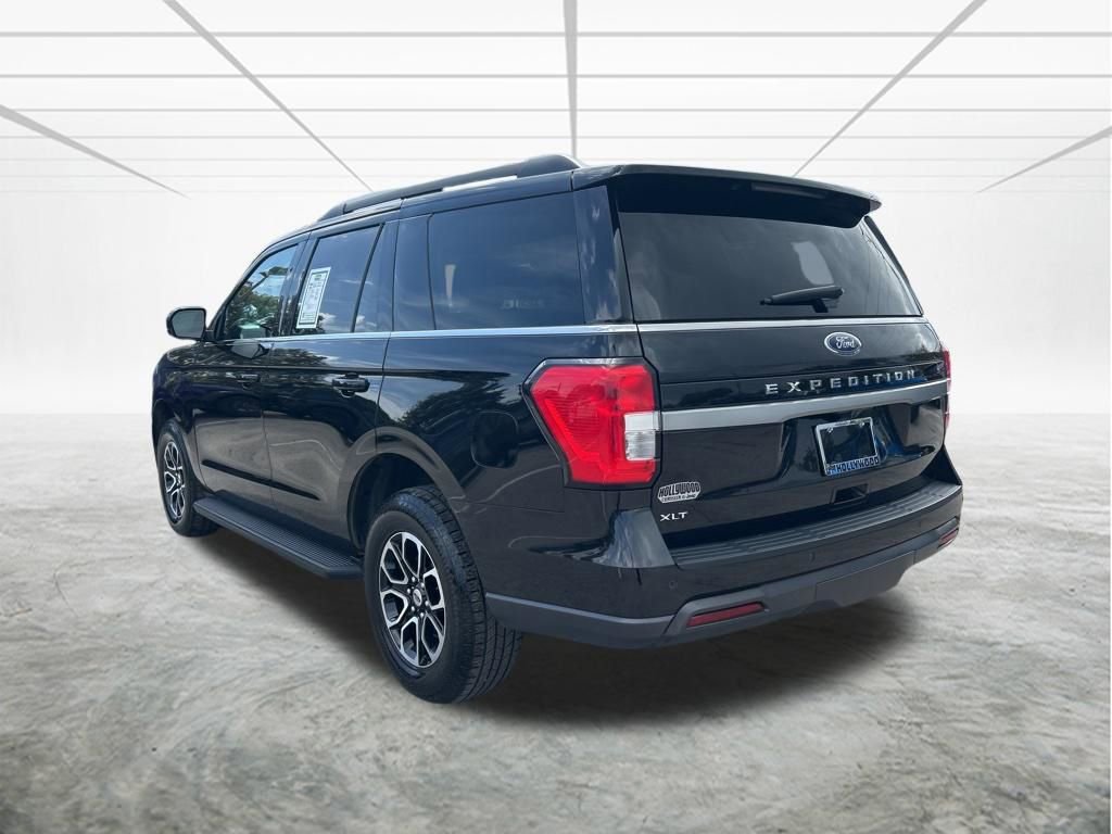 Used 2024 Ford Expedition XLT image 7