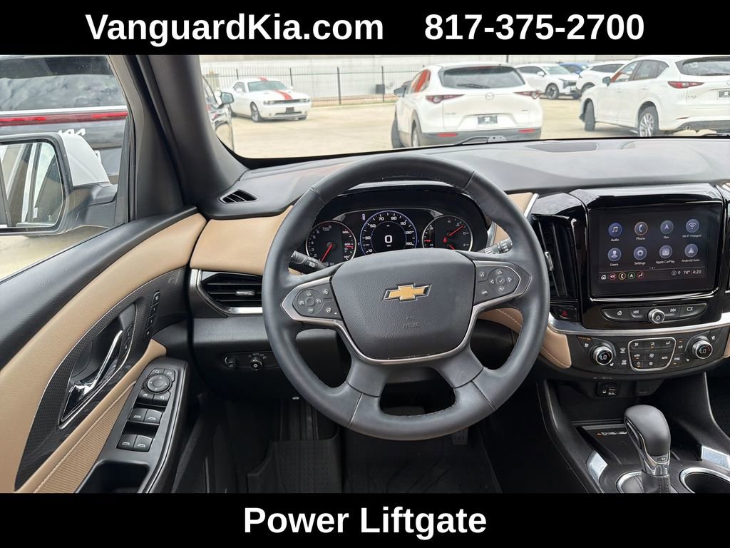 Used 2023 Chevrolet Traverse Premier image 13