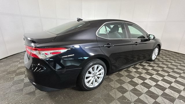 Used 2019 Toyota Camry LE FWD video 2
