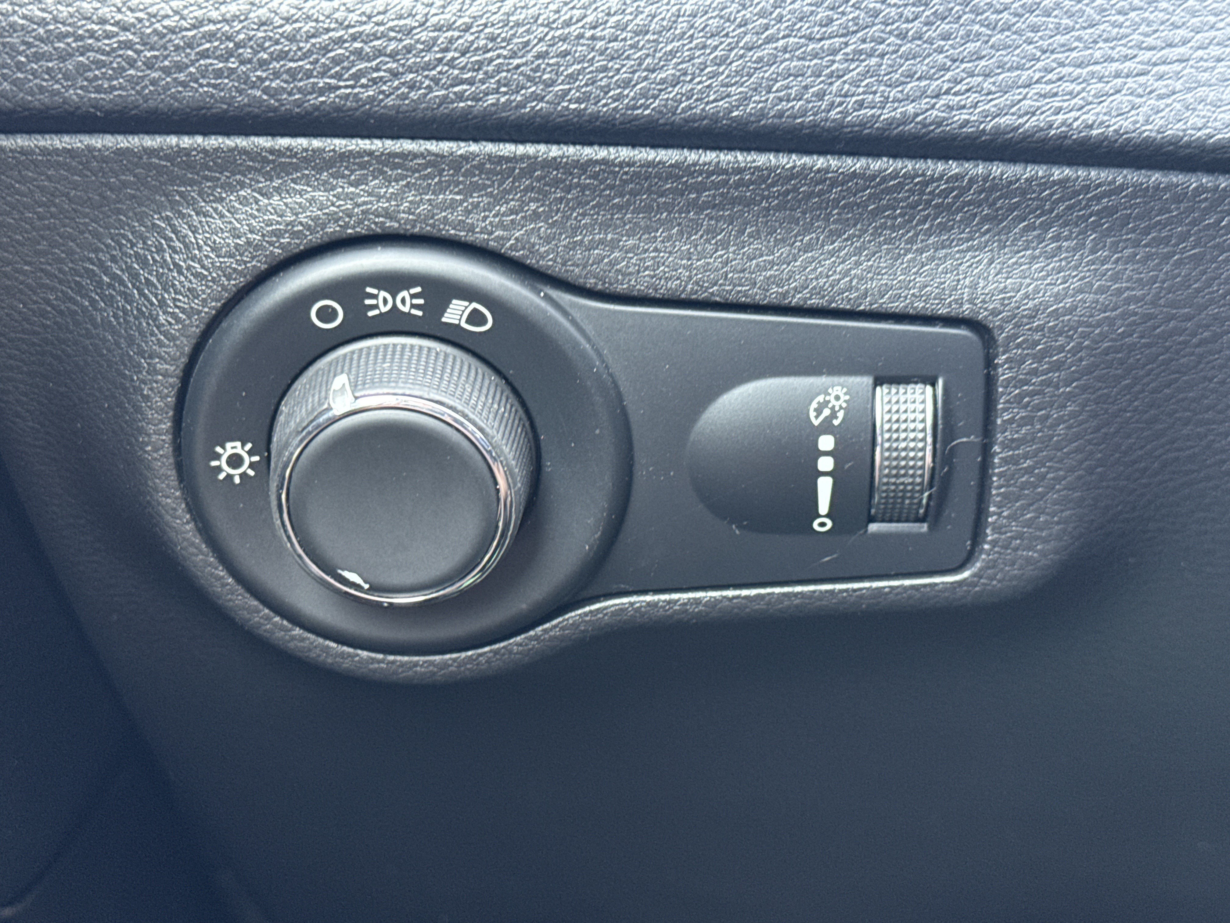 Used 2020 Jeep Compass Sport AWD/4WD image 20