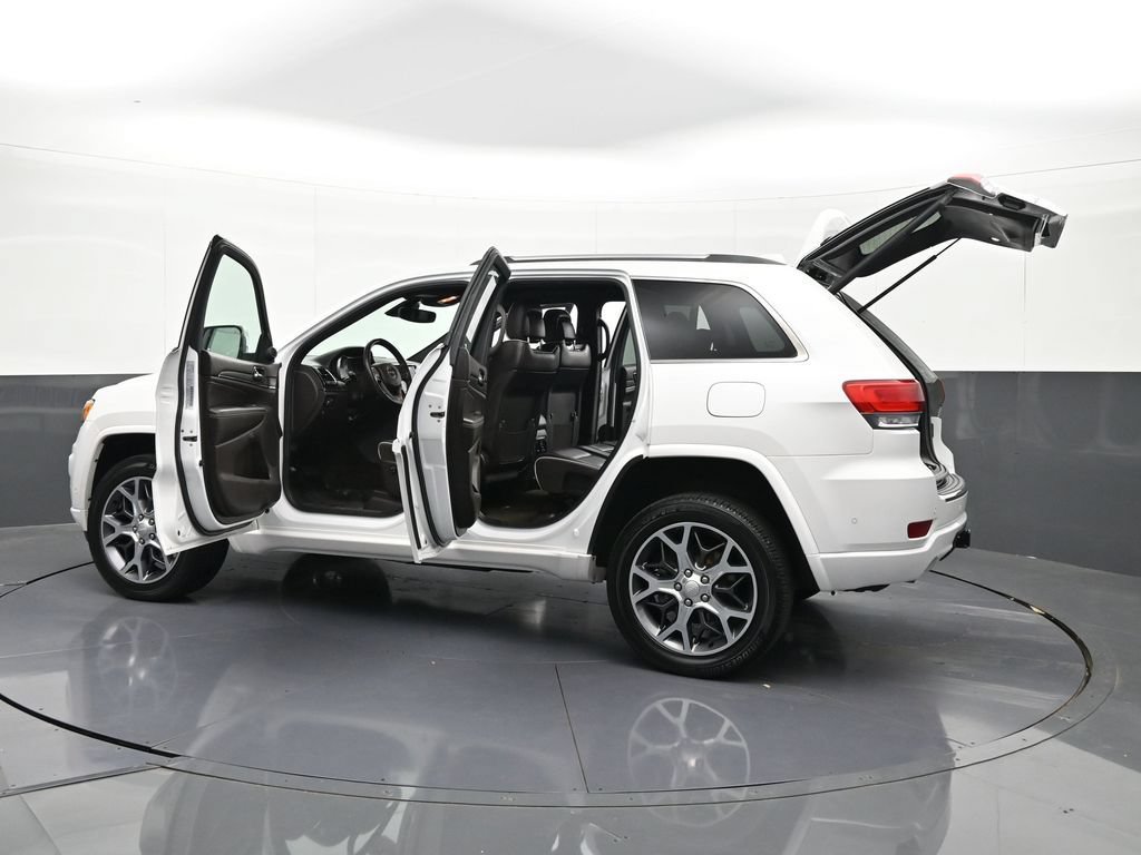 Used 2019 Jeep Grand Cherokee Overland AWD/4WD image 42