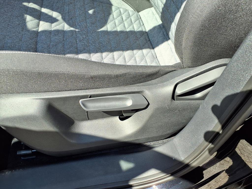 New 2025 Volkswagen Tiguan S image 12