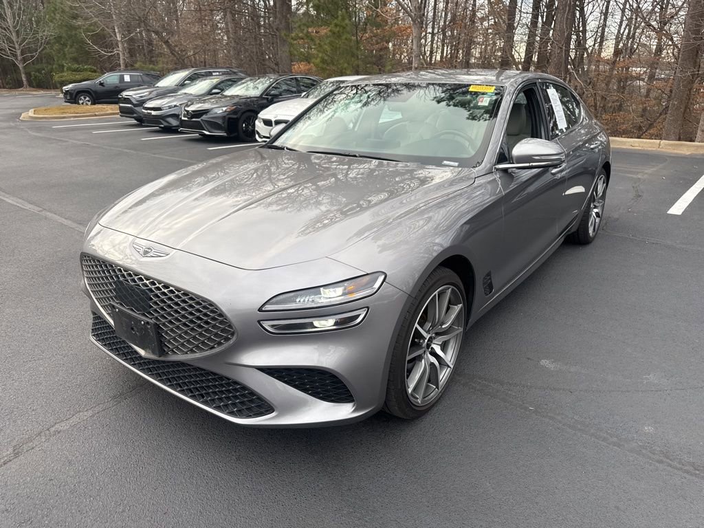 Used 2024 Genesis G70 2.5T image 13