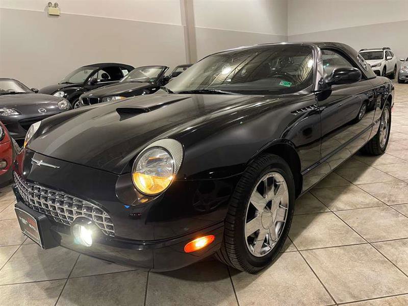Used 2002 Ford Thunderbird image 1