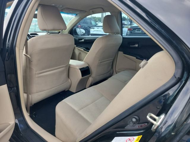 Used 2014 Toyota Camry L FWD image 9