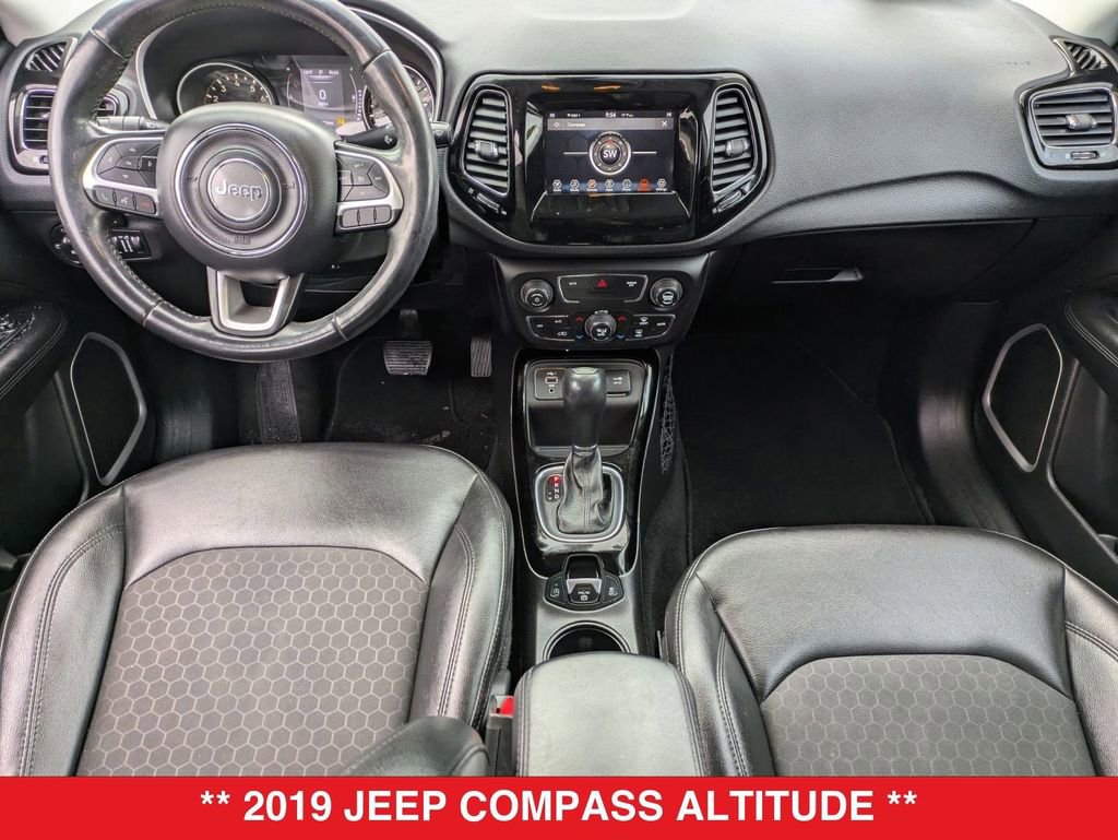 Used 2019 Jeep Compass Altitude image 32