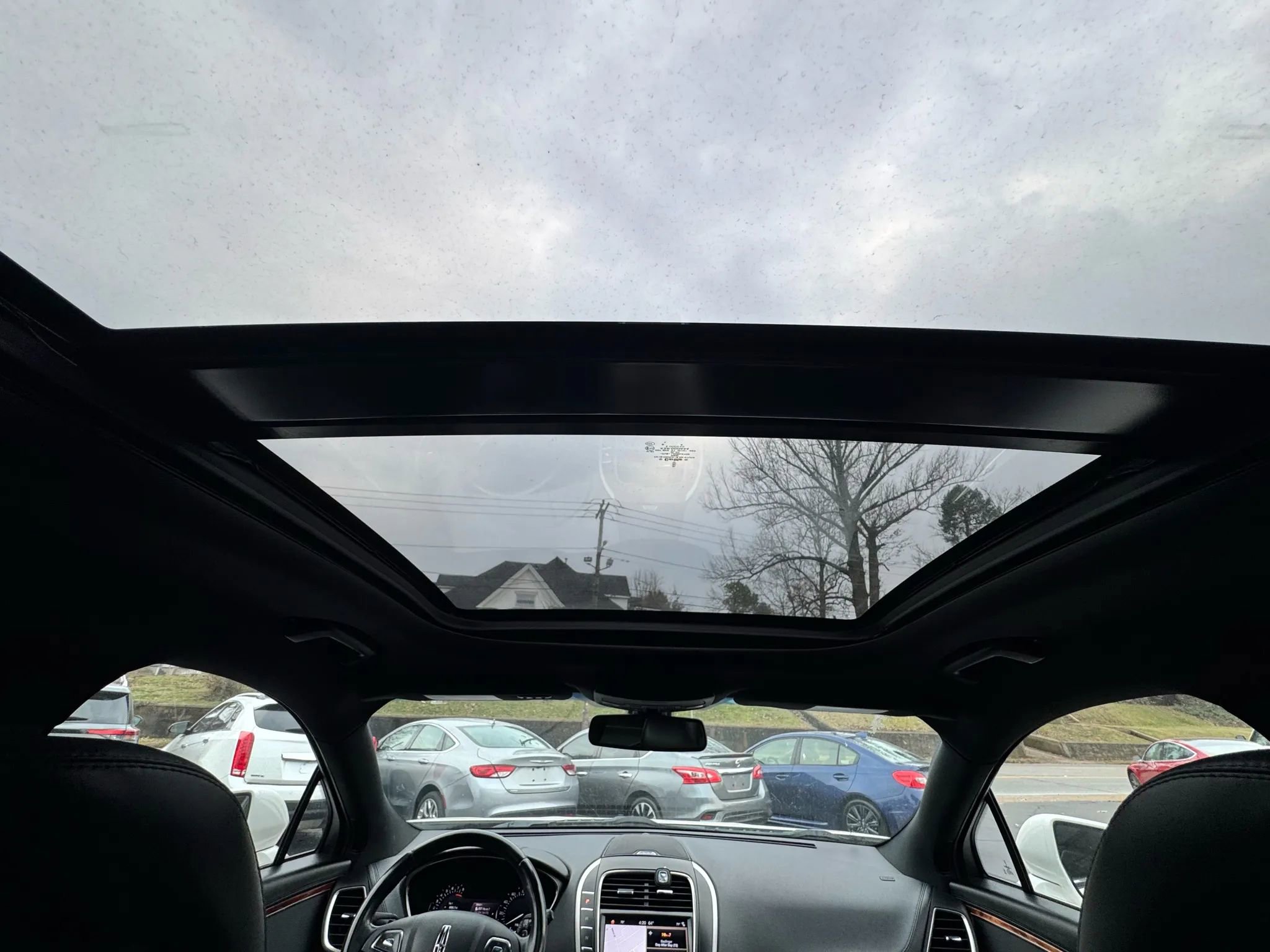 Used 2018 Lincoln MKX Reserve w/ Lincoln MKX Climate Package image 35