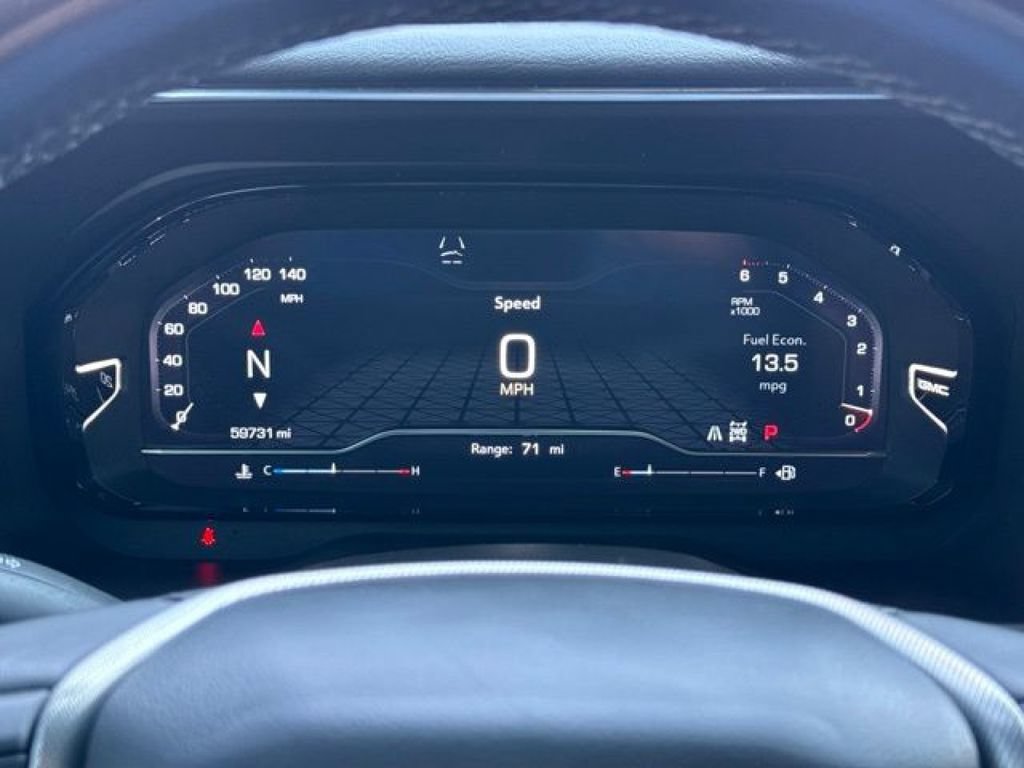 Used 2024 GMC Yukon Denali AWD/4WD image 4