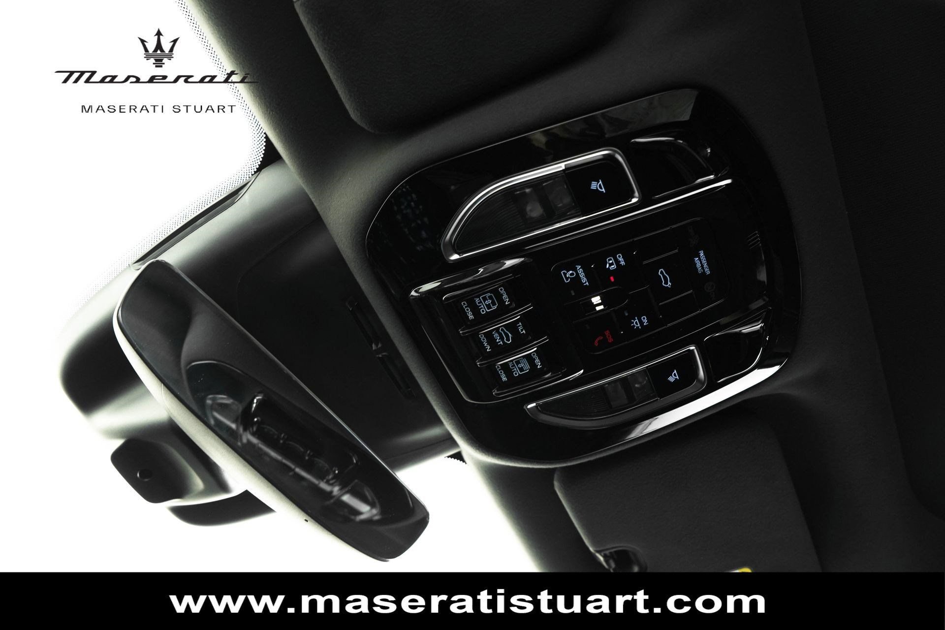 New 2025 Maserati Grecale Modena AWD/4WD image 29