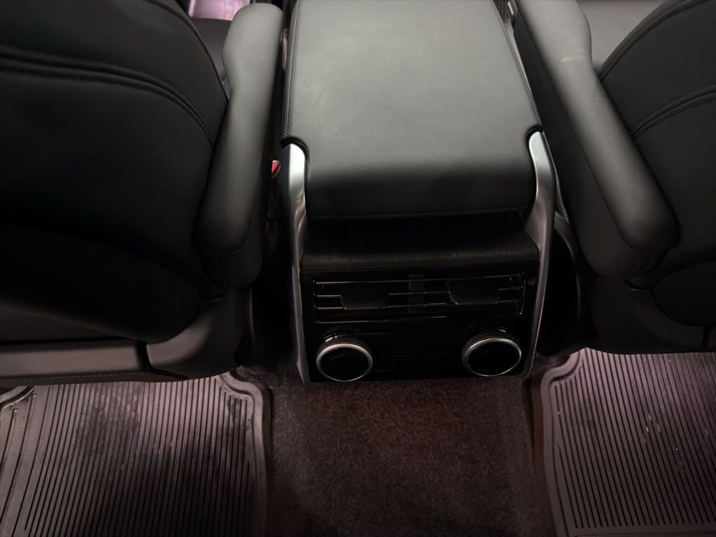 Used 2025 Land Rover Range Rover Long Wheelbase SE image 23