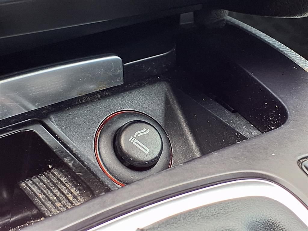 Used 2015 Audi A4 2.0T Premium image 29