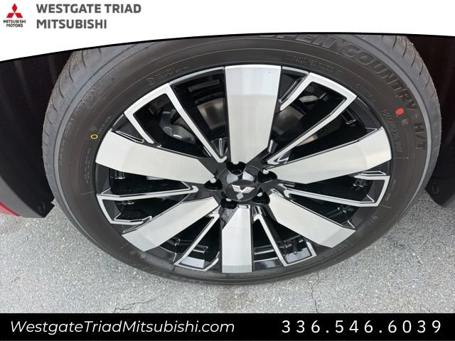 New 2026 Mitsubishi Outlander SEL FWD image 4