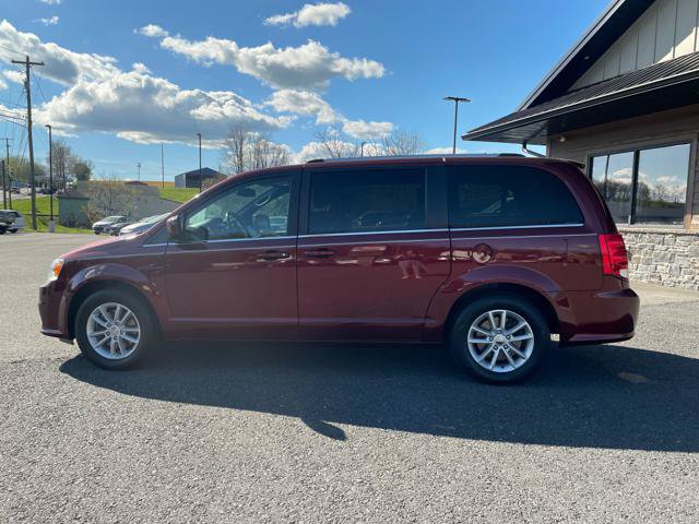 Used 2019 Dodge Grand Caravan SXT FWD image 3