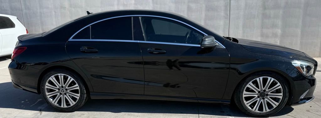 Used 2018 Mercedes-Benz CLA 250 image 3
