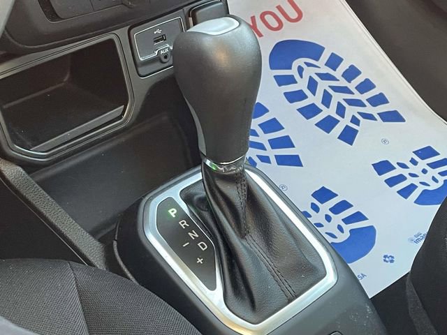 Used 2020 Jeep Renegade Latitude FWD image 29
